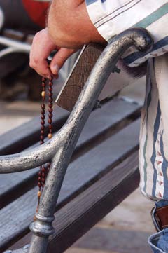 Image of hands praying